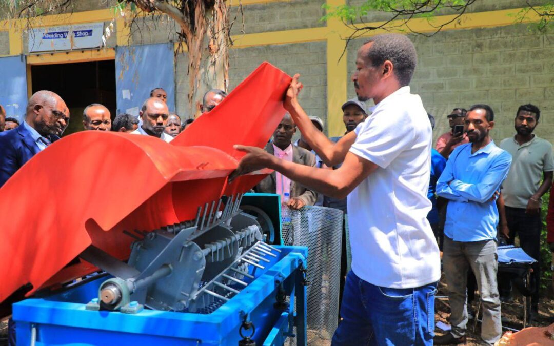 “ብሩህ አዕምሮዎች ፤የተፍታቱ እጆችና በክህሎት የበቁ ዜጎች” በሚል ርዕስ የቴክኖሎጂ፣ ክህሎት እና ምርምር ውድድር በአርባምንጭ ፖሊቴክኒክ እና ሳታላይት ኢኒስቲትዩት እየተካሄደ ይገኛል፡፡::