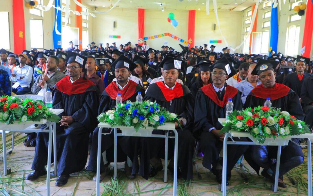 የአርባ ምንጭ ፖሊቴክኒክና ሳታላይት ኢንስቲትዩት በተለያዩ ሙያዎች 376 ተማሪዎችን አስመርቀ።