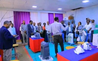 በኢፌድሪ ሥራና ክህሎት ሚኒስቴር የቴክኒክና ሙያ ስልጠና ዘርፍ ሚኒስትር ደኤታ ዶ/ር ተሻለ በሬቻ የተመራ ልዑካን ቡድን በአርባ ምንጭ ፖሊ ቴክኒክና ሳታላይት ኢንስቲትዩት ጉብኝት አደረገ::